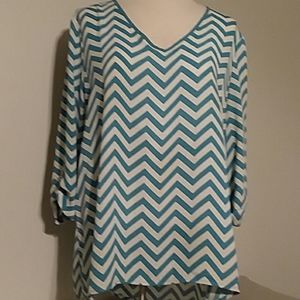 Chevron design blouse. Kiara. XL